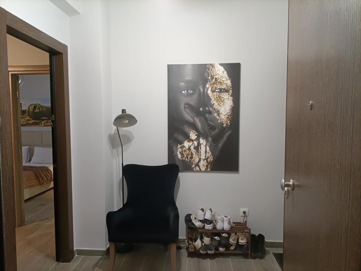 Modern Comfy Apartment Athens Exterior photo