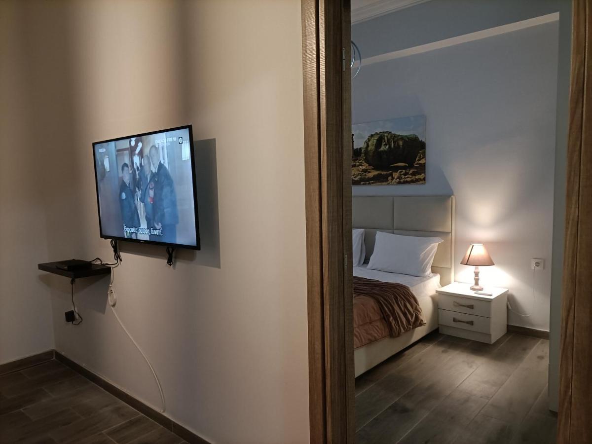Modern Comfy Apartment Athens Exterior photo
